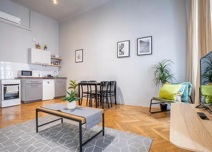 Apartament Bellevue Wesselenyi 56 *