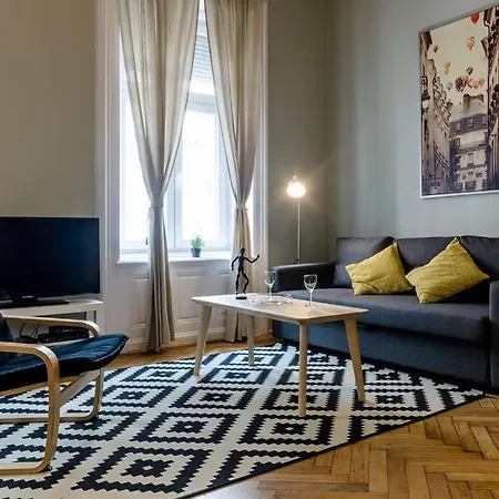 Bellevue Wesselenyi 56 Apartment *