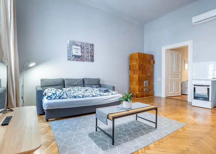 Bellevue Wesselenyi 56 * Budapest